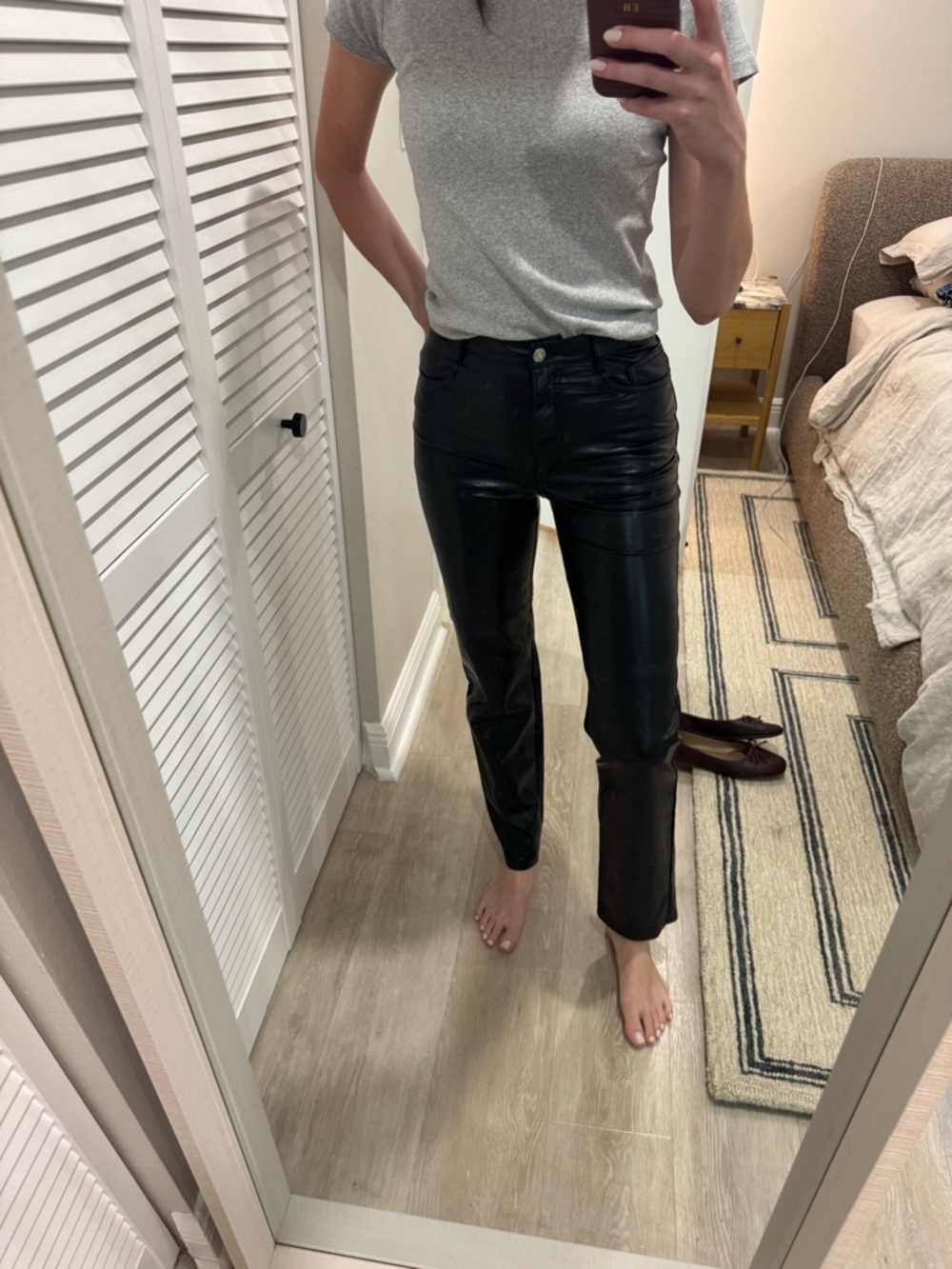 Aritzia Wilfred Faux Leather Straight-Leg Pants
